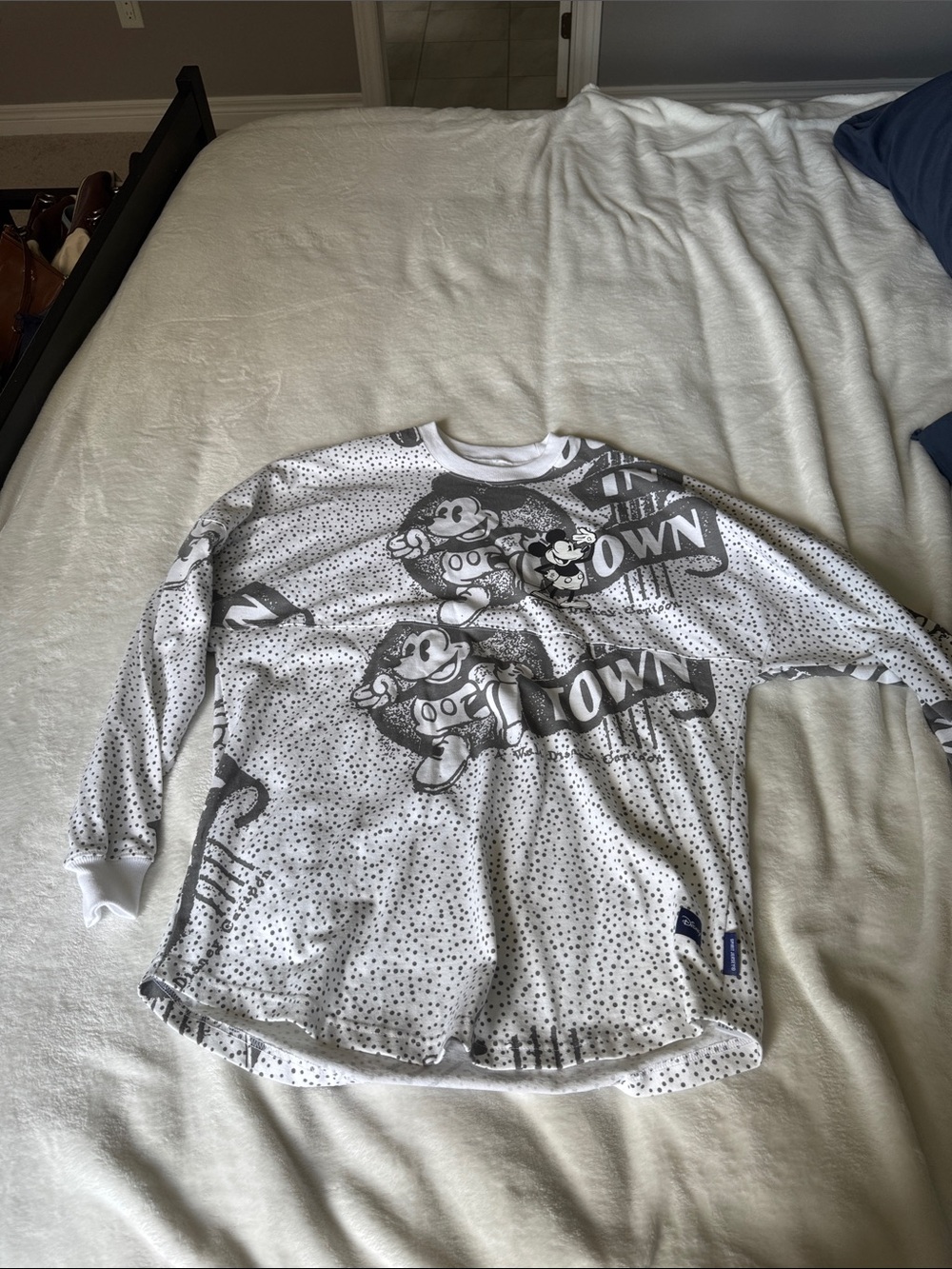Disney Spirit Jersey Long-Sleeve Graphic Top - Black & White Mickey Print